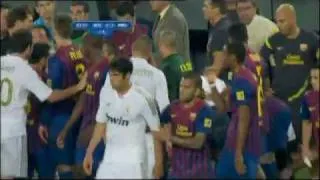 FC Barcelona vs Real Madrid : Marcelo tackles Fabregas (2011-08-17)