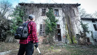 VILLA ABBANDONATA DOPO MORTE DEL PROPRIETARIO VISSUTO SOLO PER 40 ANNI DOPO LA MORTE DELLA MOGLIE