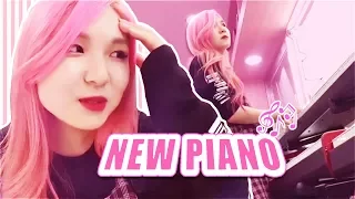 chat BOUGHT me a new PIANO!? - IRL Stream Music Store!!