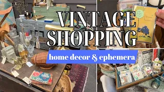 Vintage Shopping at Reliques / Vancouver, Wa / home decor & ephemera