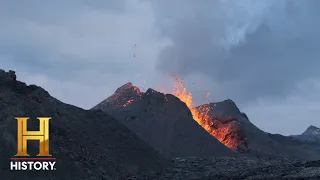 The UnXplained: Volcano Causes Year of DEVASTATING Darkness (Season 4)