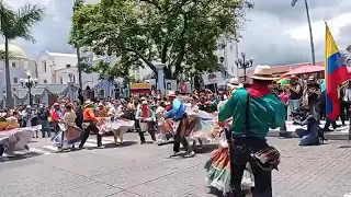 Desfile de delegaciones nacionales e internacionales Festival del Folclore Córdoba 2022.