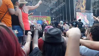 Canoa en Alestorm/ Leyendas del rock 2017