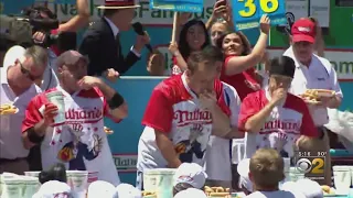 Top Dogs At Nathan's Hot Dog Eating Contest