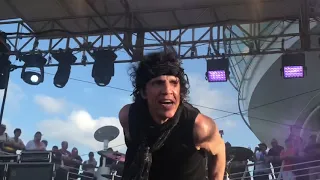 Extreme - Get the funk out (Monsters of Rock Cruise 2019)