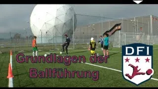 Training der Grundlagen der Ballführung - am Deutschen Fußball Internat Bad Aibling (Teil 1)
