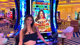 Risking Hundreds On A LIGHTNING DOLLAR LINK SLOT!!!💸⚡️😳