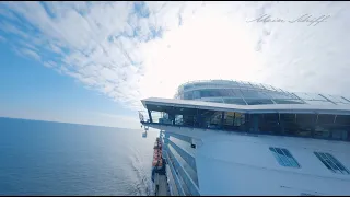 Die neue Mein Schiff 6: Spektakulärer Drohnenflug, bei denen selbst seefesten Fans der Atem stockt