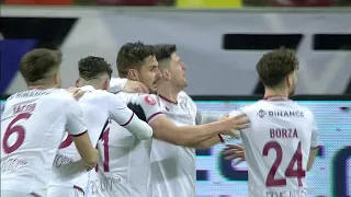REZUMAT | Dinamo - Rapid 1-2. Burmaz, încă un gol de trei puncte marcat în final
