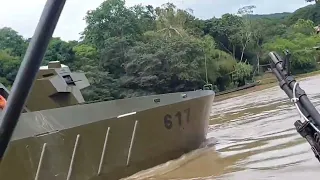 Cruse del raudal del Guayabero, rio guayabera, san jose del guaviare