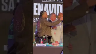 David Benavidez Erupts & Steps to Caleb Plant for Talking Sh*T!