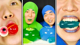 Funny Food Pranks! PINK BLUE DESSERTS || Twins (TANGHULU, Honey jelly, EyeBalls Jelly) ASMR MUKBANG