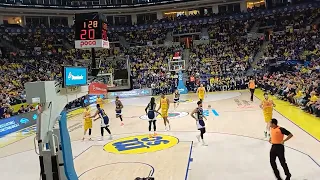 Fenerbahçe Beko - Barcelona Euroleague ikinci çeyrek Mert Hakan maça geldi