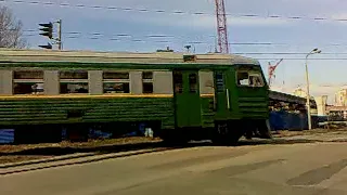 Электропоезд ЭТ2-014 на платформе Новая деревня
