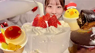 ASMR Strawberry Cake with Milk【Mukbang/ Eating Sounds】【English subtitles】