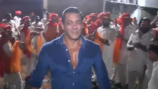 Uncut : Salman Khan Crazy Dance for Ganapati  Visarajan Festival In mumbai India . Full Video 2019