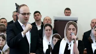 Християнська пісня "В цьому світі, де люди вже просто втомилися"