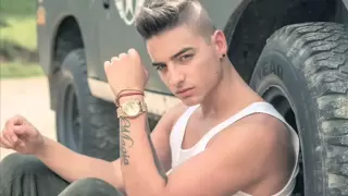 Maluma Ft Eli Palacios - La Temperatura Video Oficial ® 2013