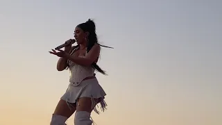 Kali Uchis - Endlessly / Lollapalooza Chile / Santiago, Chile