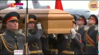 В Россию привезли прах Романовых для захоронения 28 04 15 Новости Украины сегодня