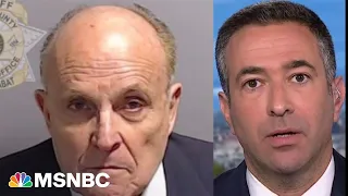 See Rudy Giuliani’s RICO mugshot: Ari Melber on coup defendant’s jail booking