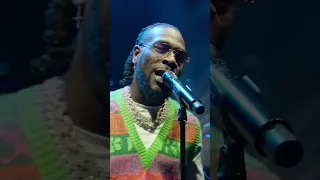 Burna Boy performing ‘Real Life’ at 1Xtra Live 2020 🇳🇬🔥 #burnaboy #live #afrobeats