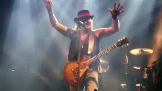 RICHIE SAMBORA feat. ORIANTHI - Seven Years Gone (live @ Huxley's Berlin, June 22nd 2014)