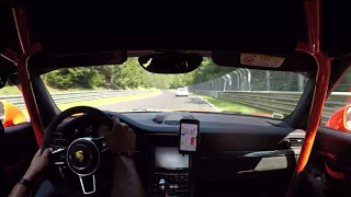 Manthey racing 991 GT3 RS VS 991 GT3 RS one lap in the crazy traffic