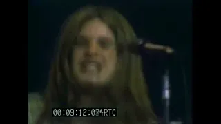 Black Sabbath   Live at the Santa Monica Civic Center, Santa Monica, CA 1975