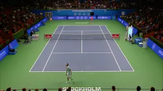 Zverev Shank Almost Hits Chair Umpire