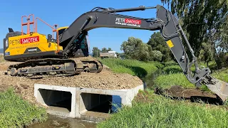 New Crossing Over The Stream From Concrete Blocks