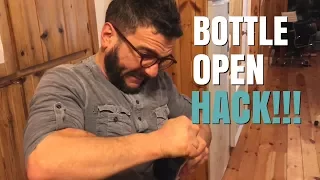 LIFE HACK - OPENING STUCK TWIST-OFF CAP (WITH RUBBER BAND)!!!