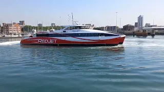 Red Jet 6 leaving Town Quay, Southampton