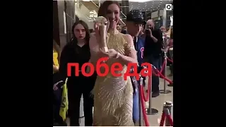 Бузова получила премию. И поздравления от Егора Крида. ЖАРА  2019