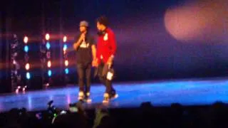 Les twins Night at the Theater Amsterdam HD