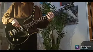 Zitti e buoni - Måneskin - Danelectro Longhorn Bass Cover