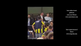 Fenerbahçe Başkanı Ali Koç Tepki Gösteren Taraftarlarla Tartıştı