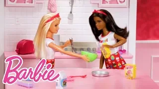 Il video musicale di Barbie YouTube ti fa divertire in modo goloso! | @BarbieItalia