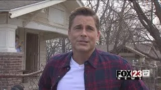 Rob Lowe makes surprise visit to Tulsa to see The Outsiders House | FOX23 News Tulsa