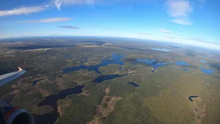 Заход на посадку и посадка в аэропорту города Мурманск