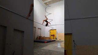 Martyna "Ya Mayka" Majak -aerial spiral- rehersal training