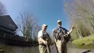Gatlinburg/Little pigeon River-Trout fishing