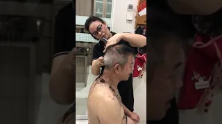 Gara gara Corona potong rambut sendiri