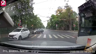 Не на того нарвались! Эти безумные водители. Подборка на видеорегистратор