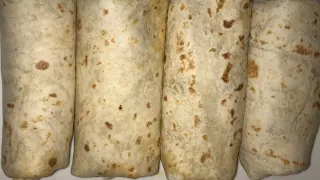 Burritos de carne molida y frijoles.