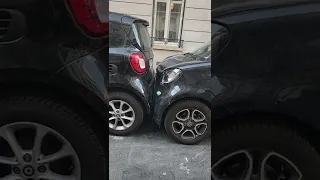 Parking in Paris.😳