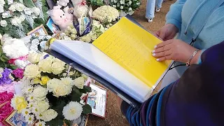 Книга памяти снова появилась на могиле Юры Шатунова !!! Троекуровское кладбище  / 17 сентября 2022