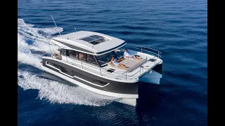 Fountaine Pajot MY 4.s - Interior and Exterior Highlights