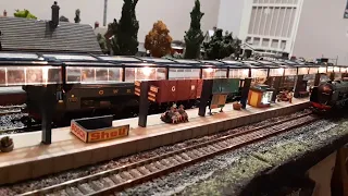 Traditional Hornby Layout 00 Gauge