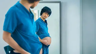 Achanak PREGNANT hone lage sabhi Aadmi | Film/Movie Explained in Hindi/Urdu | Movie Story